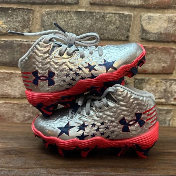 Cleat - Picture 1 of 6